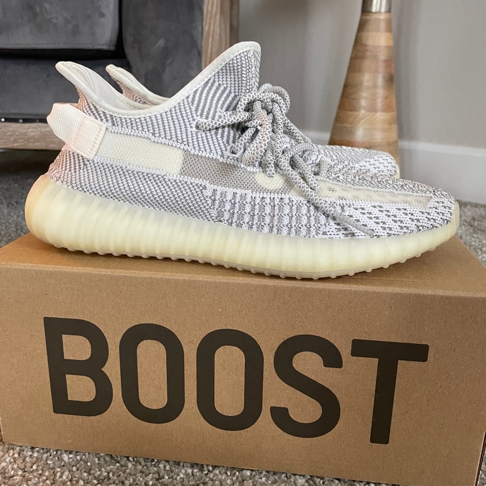 Yeezy Boost 350 V2 Static